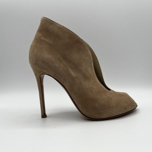 Gianvito Rossi Suede Vamp Peep Toe Heels Women's Size 8.5 US | 38.5 EU