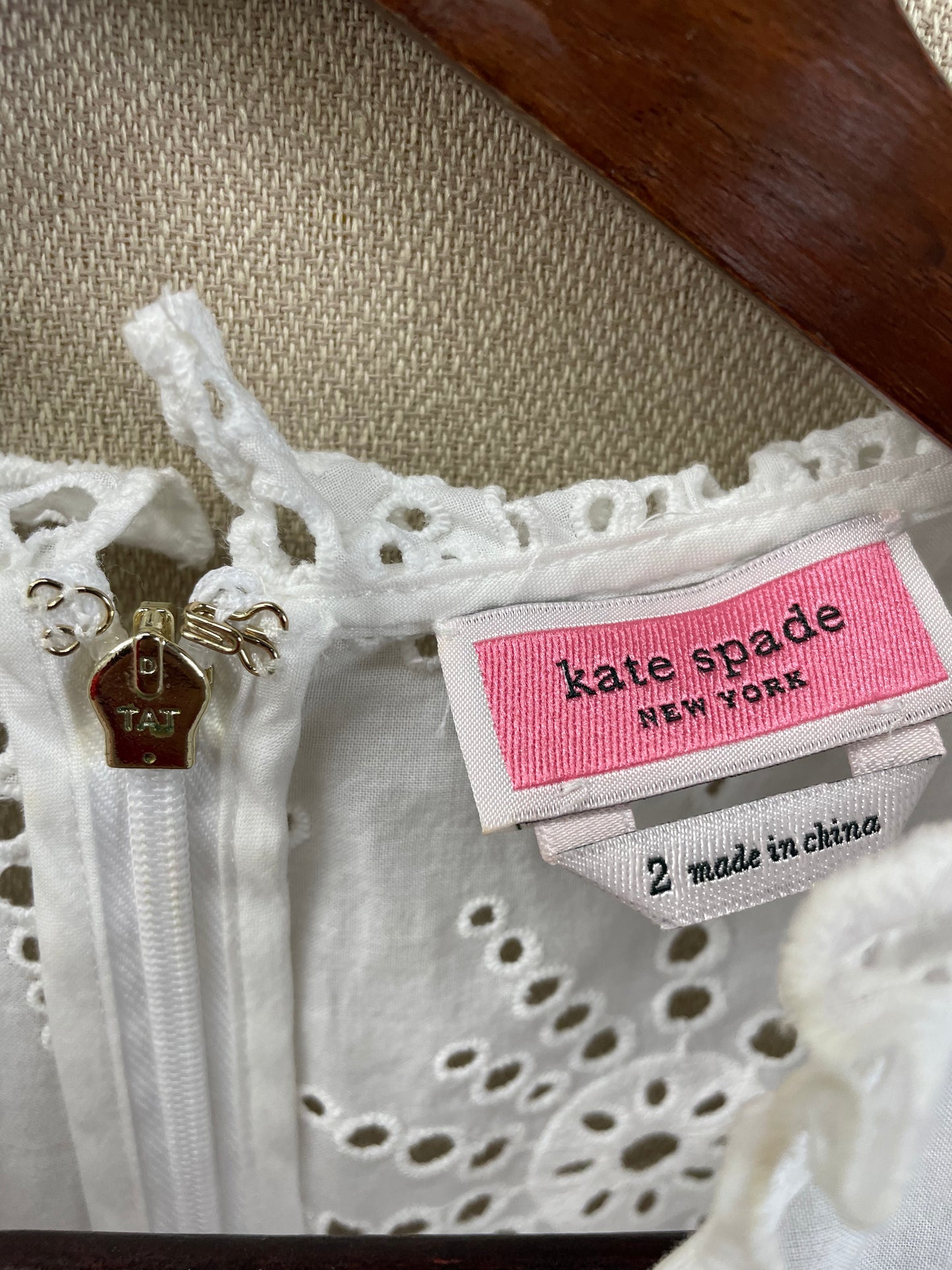 Kate Spade New York - White Sleeveless Flutter Top Women's Size 2