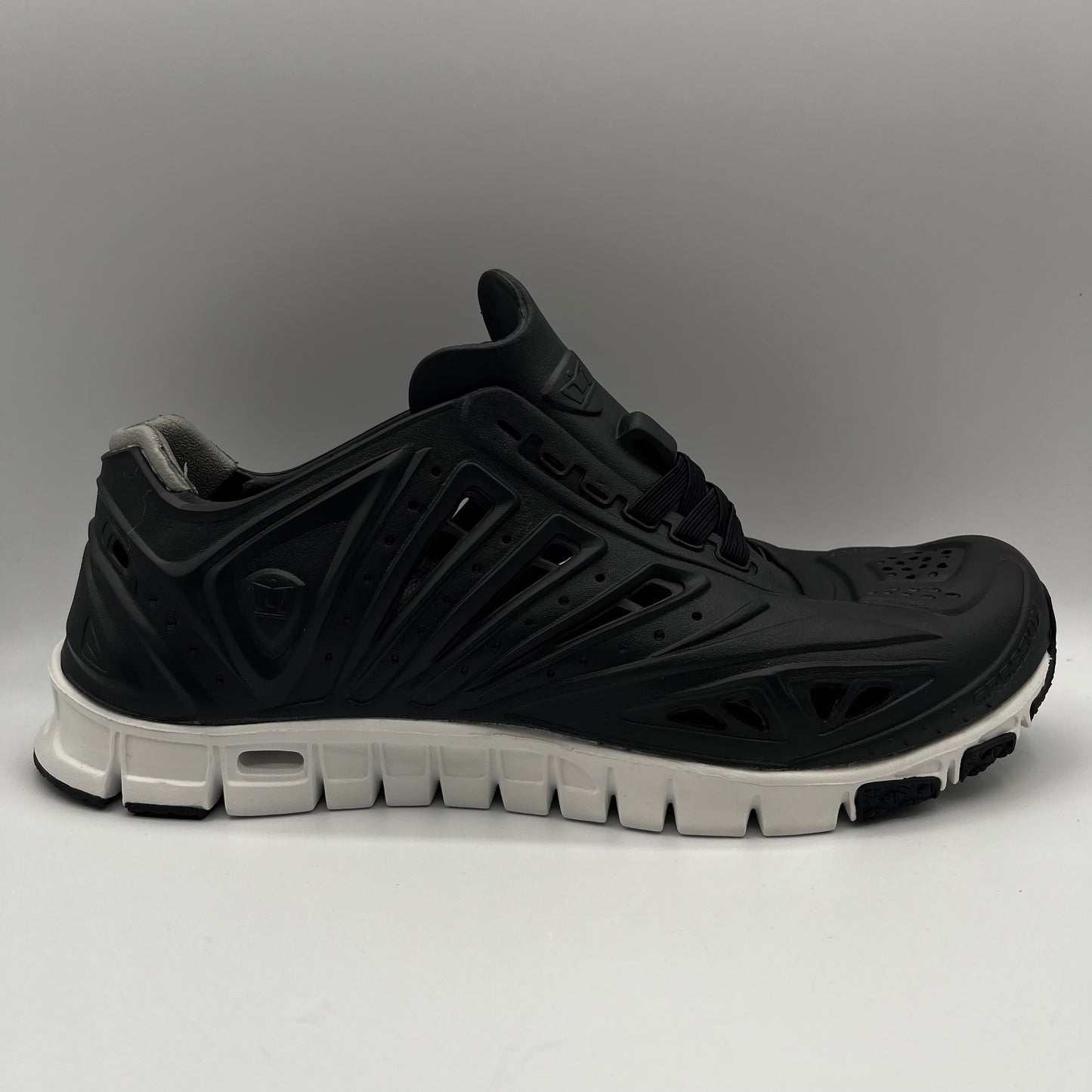 Crosskix APX (Unisex) Fishing Shoe | Midnite