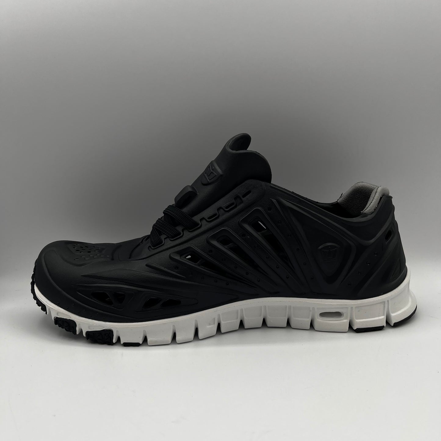Crosskix APX (Unisex) Fishing Shoe | Midnite
